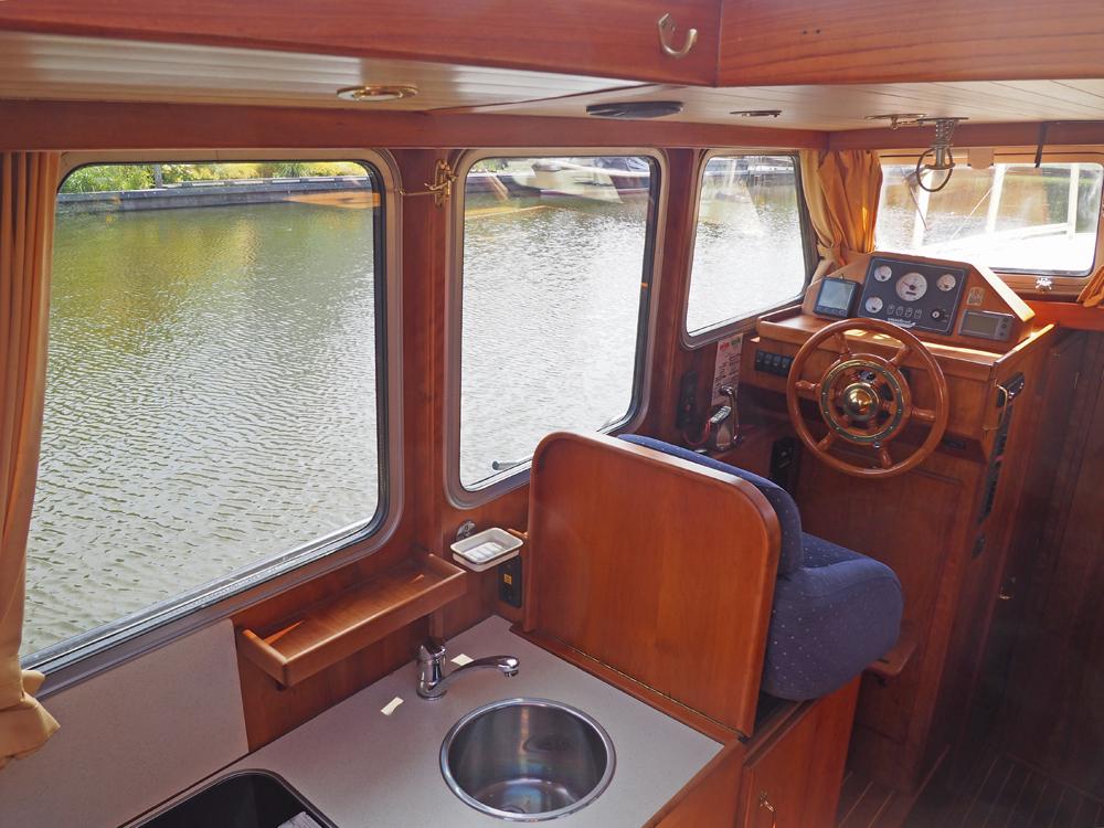 Stuurhuis, Accommodatie